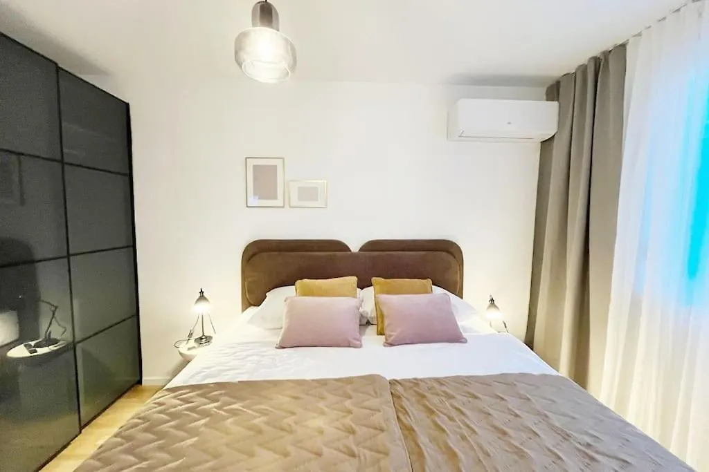 Apartment By Mare Zadar 0*,  Croatia
